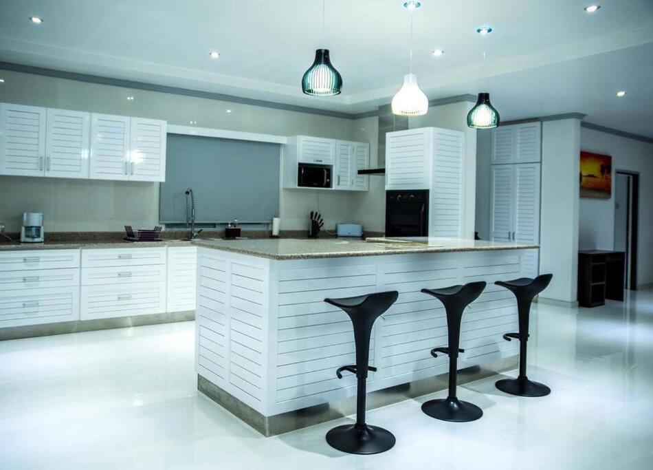 Island Charm Of Praslin Villa Victoria Exterior foto